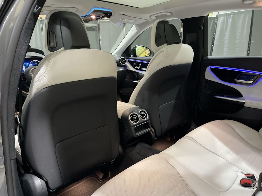 Thumbnail: 2025 Mercedes-Benz C-Class - 13