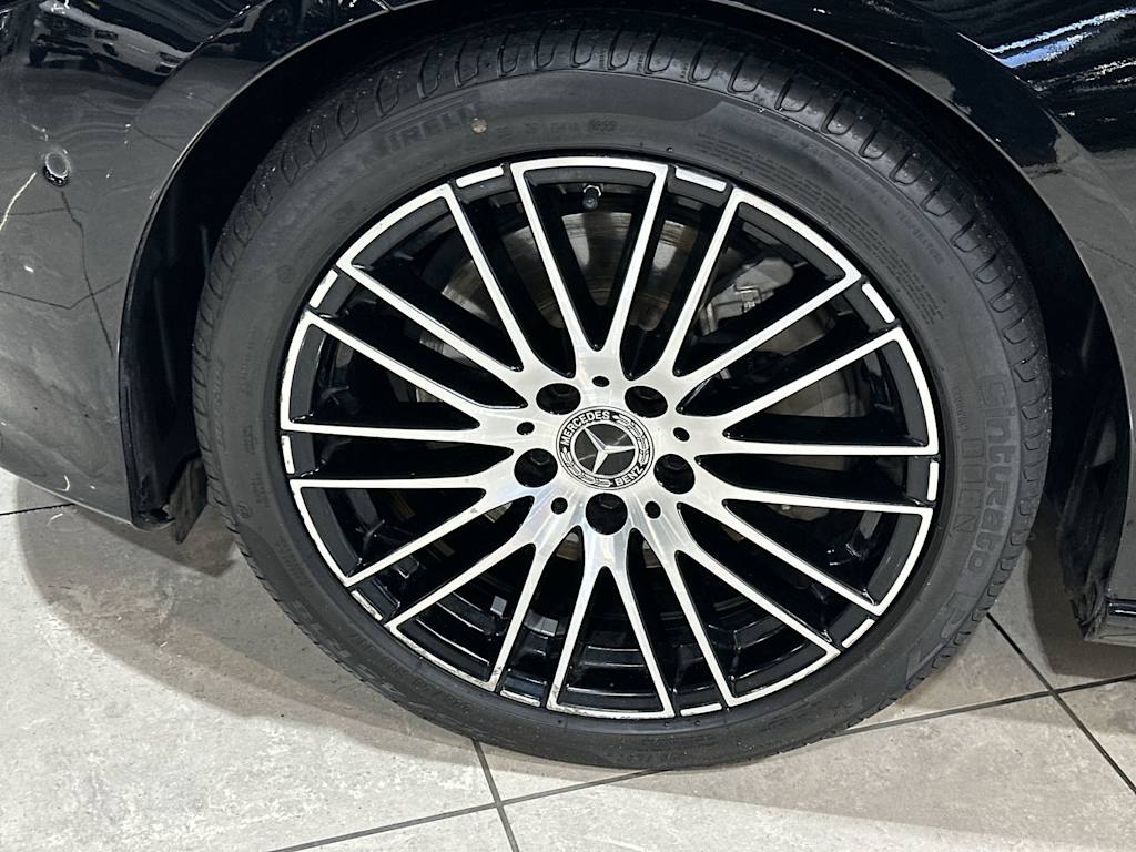 Thumbnail: 2023 Mercedes-Benz C-Class - 8