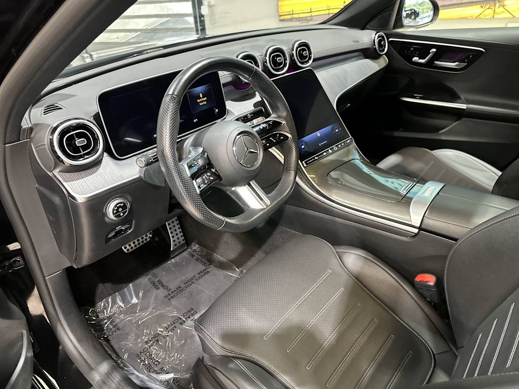 Thumbnail: 2023 Mercedes-Benz C-Class - 2