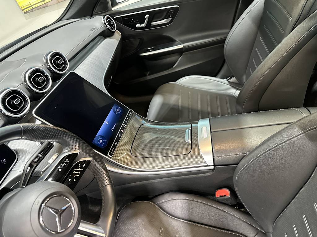 Thumbnail: 2023 Mercedes-Benz C-Class - 32