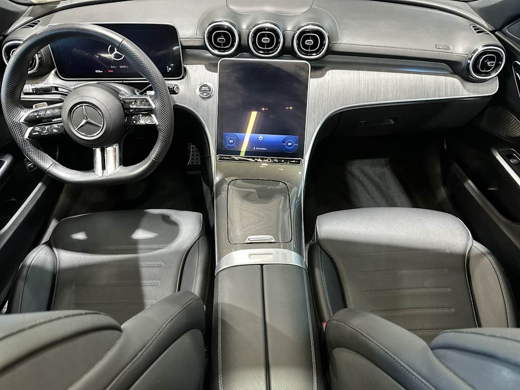 Thumbnail: 2023 Mercedes-Benz C-Class - 2