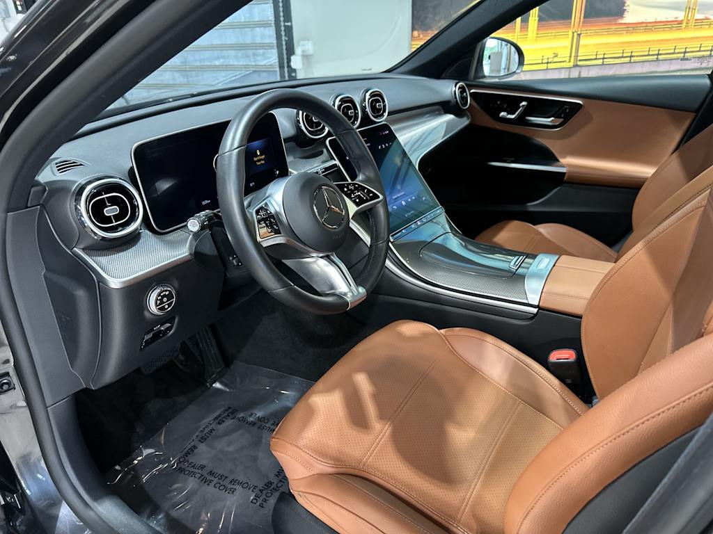 Thumbnail: 2023 Mercedes-Benz C-Class - 2