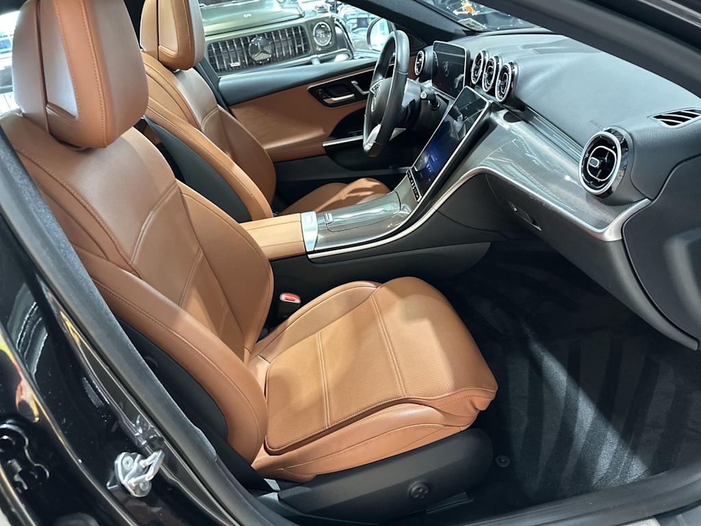 Thumbnail: 2023 Mercedes-Benz C-Class - 12