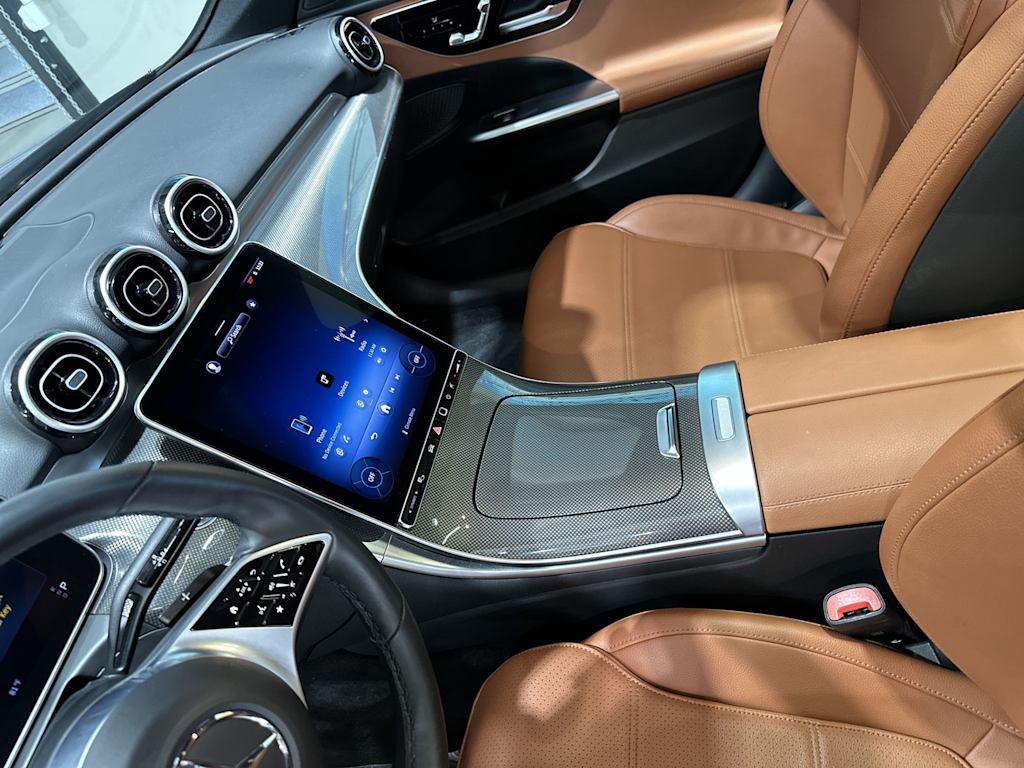 Thumbnail: 2023 Mercedes-Benz C-Class - 15