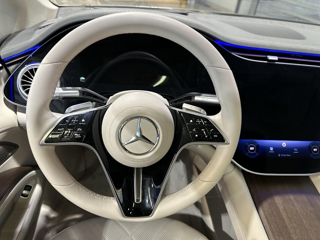 Thumbnail: 2024 Mercedes-Benz EQS - 13