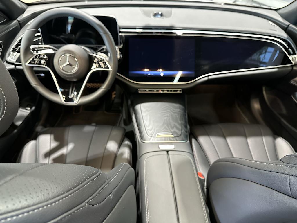 Thumbnail: 2026 Mercedes-Benz E-Class - 2