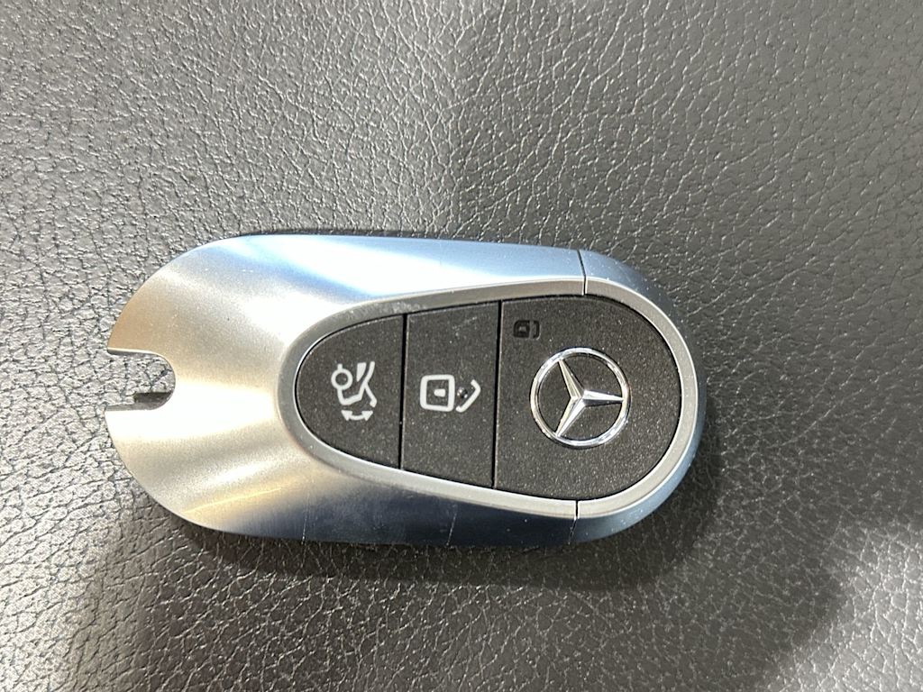 Thumbnail: 2026 Mercedes-Benz E-Class - 17