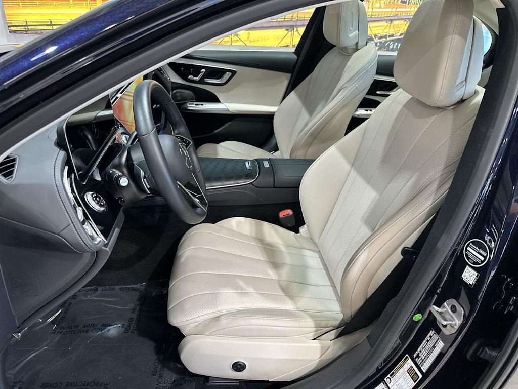 Thumbnail: 2026 Mercedes-Benz E-Class - 12
