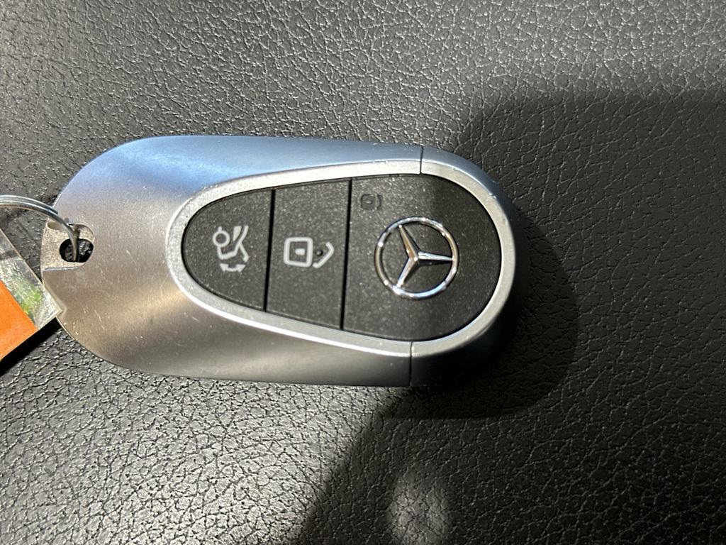 Thumbnail: 2026 Mercedes-Benz E-Class - 17