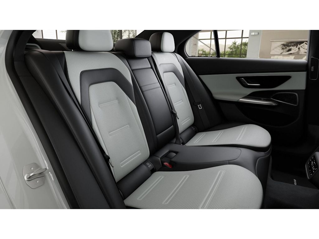 Thumbnail: 2026 Mercedes-Benz E-Class - 9