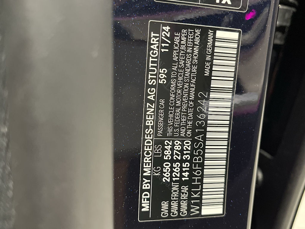 Thumbnail: 2025 Mercedes-Benz E-Class - 18