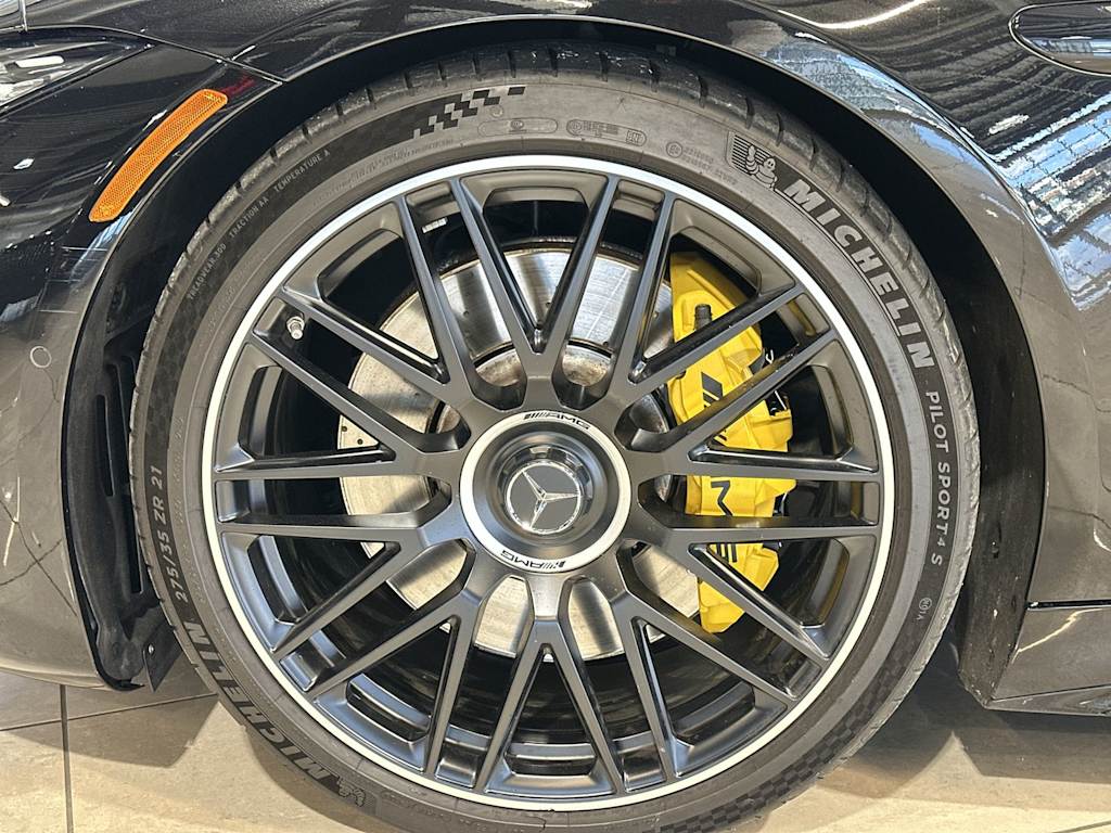 Thumbnail: 2022 Mercedes-Benz SL-Class - 8