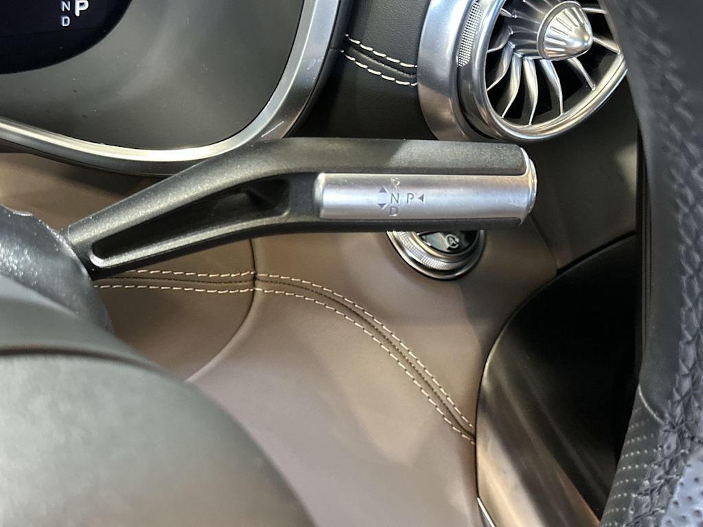 Thumbnail: 2022 Mercedes-Benz SL-Class - 33