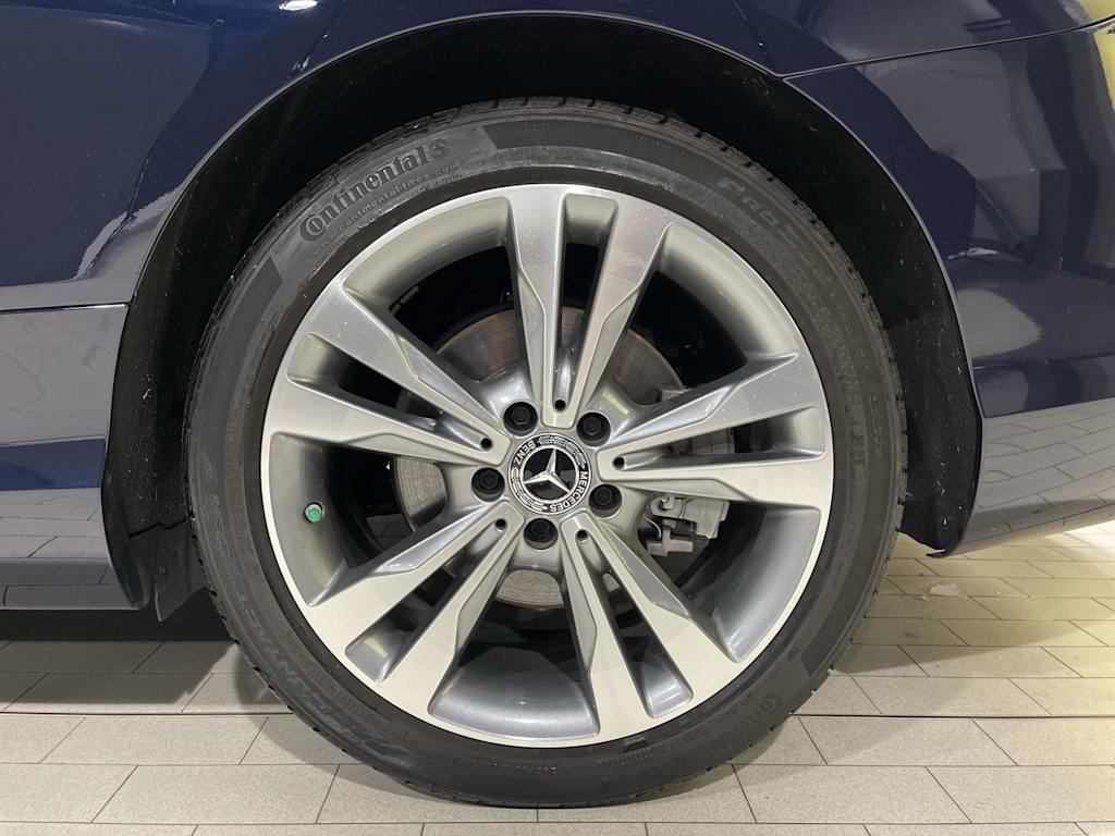 Thumbnail: 2021 Mercedes-Benz C-Class - 8