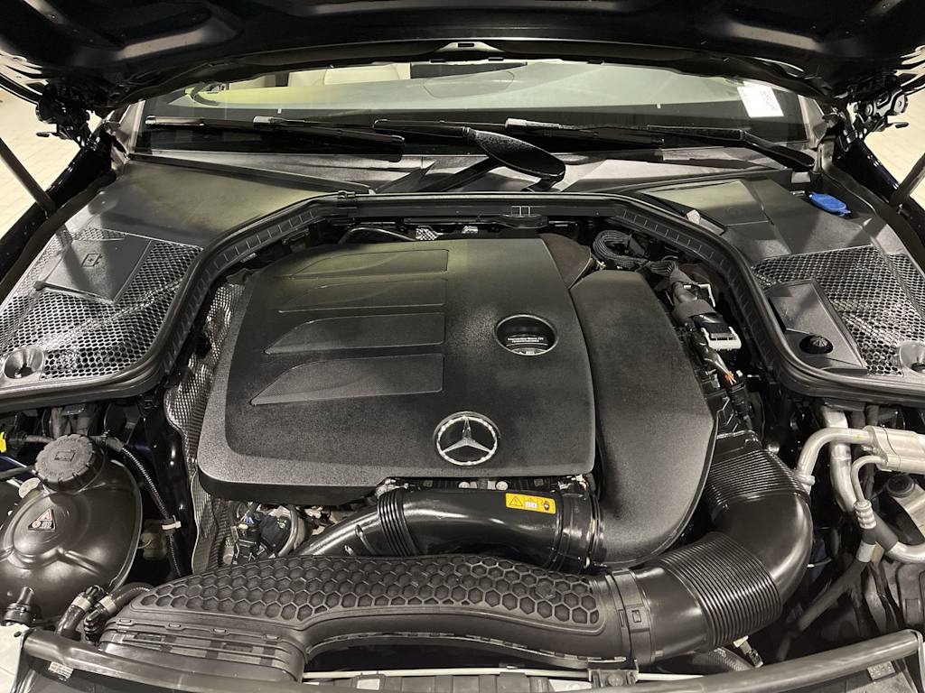 Thumbnail: 2021 Mercedes-Benz C-Class - 9