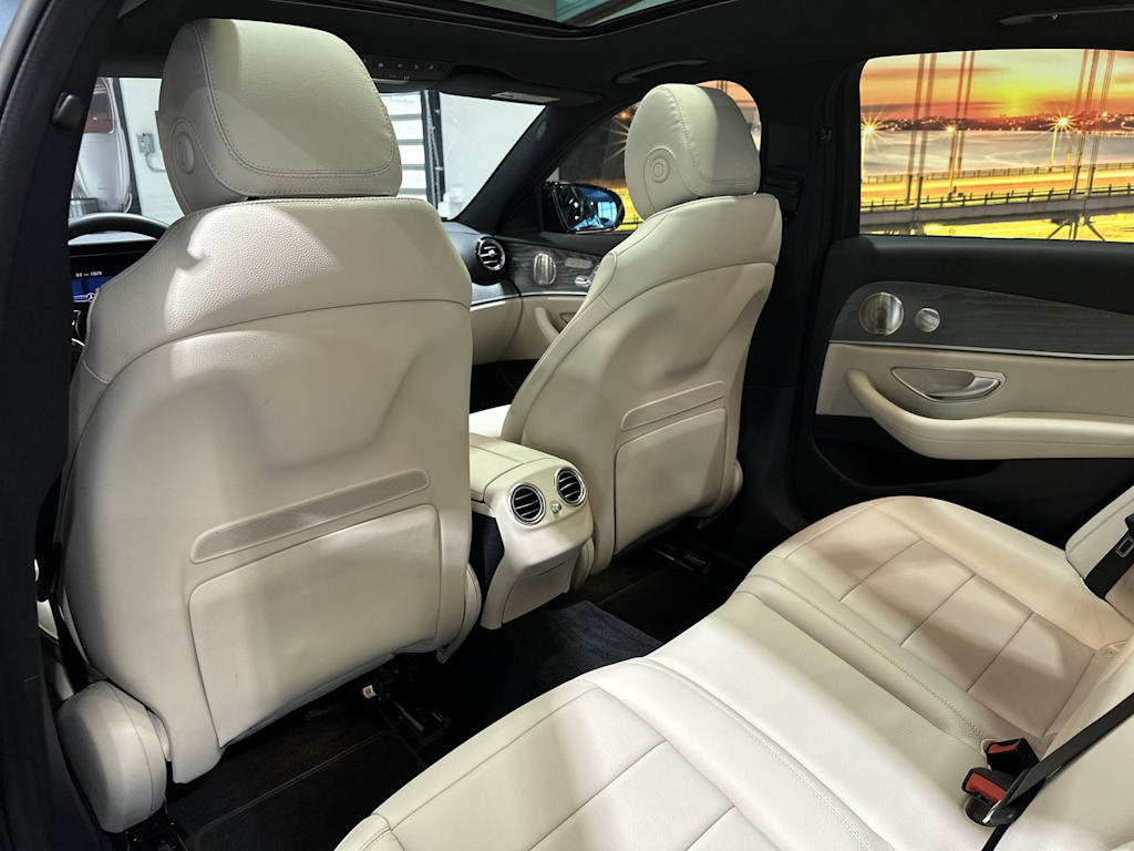 Thumbnail: 2023 Mercedes-Benz E-Class - 13