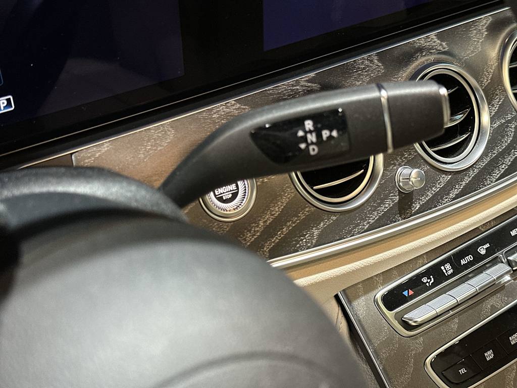 Thumbnail: 2023 Mercedes-Benz E-Class - 32