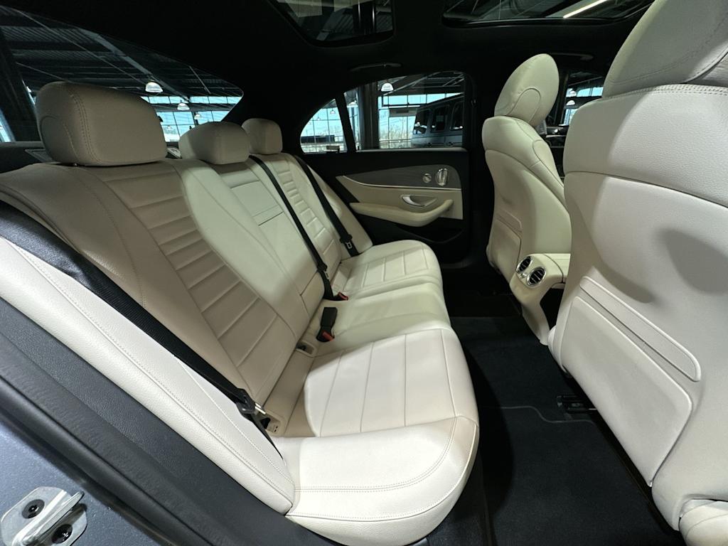 Thumbnail: 2023 Mercedes-Benz E-Class - 30