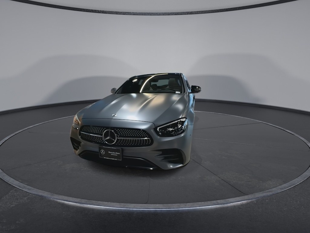 Thumbnail: 2023 Mercedes-Benz E-Class - 20