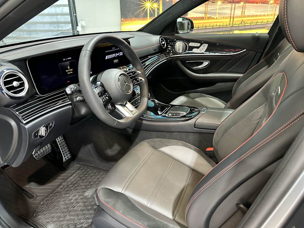 Thumbnail: 2022 Mercedes-Benz E-Class - 11