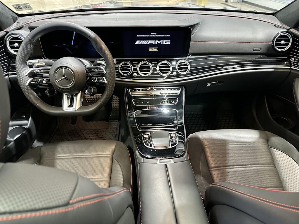 Thumbnail: 2022 Mercedes-Benz E-Class - 2