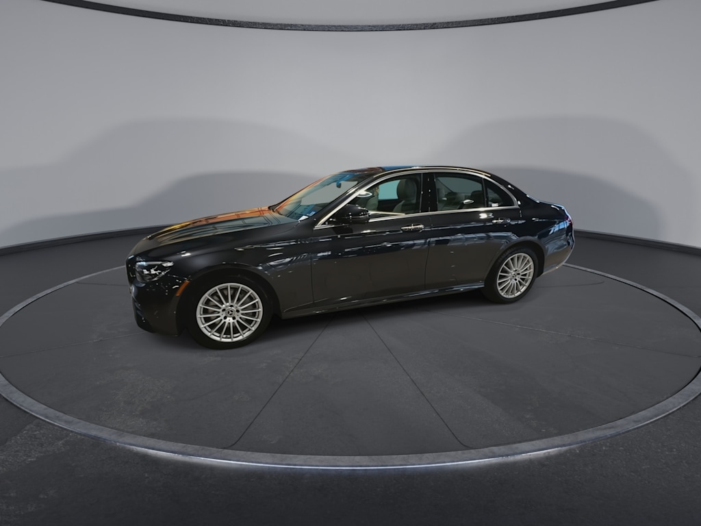 Thumbnail: 2021 Mercedes-Benz E-Class - 21