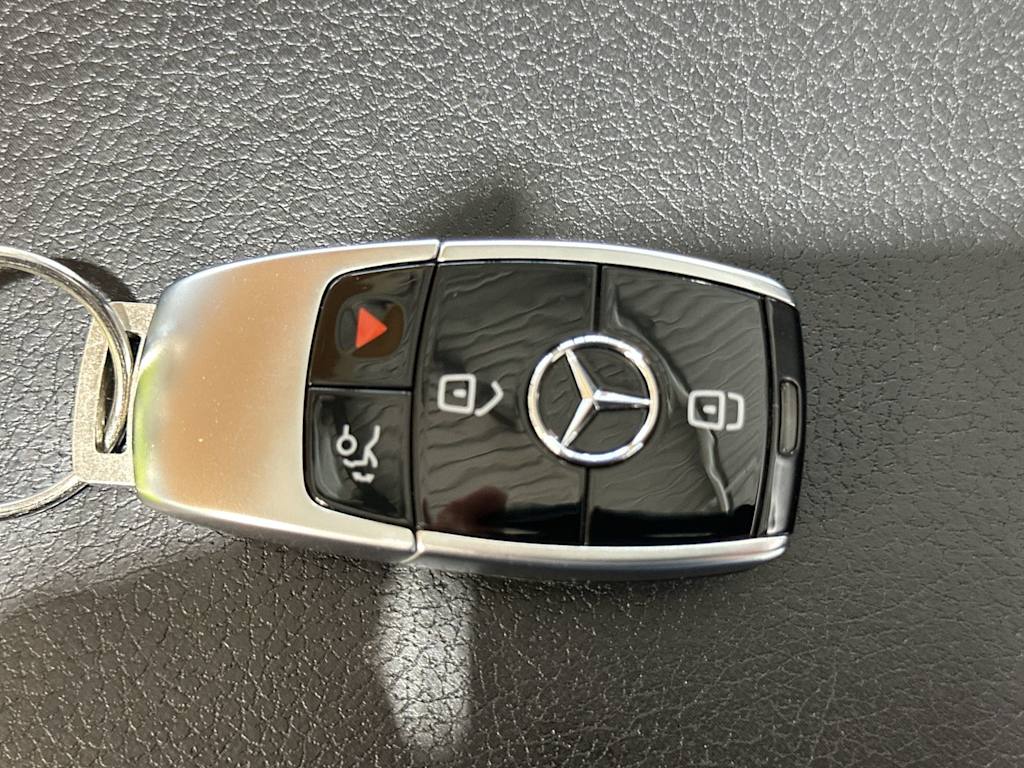 Thumbnail: 2023 Mercedes-Benz E-Class - 16