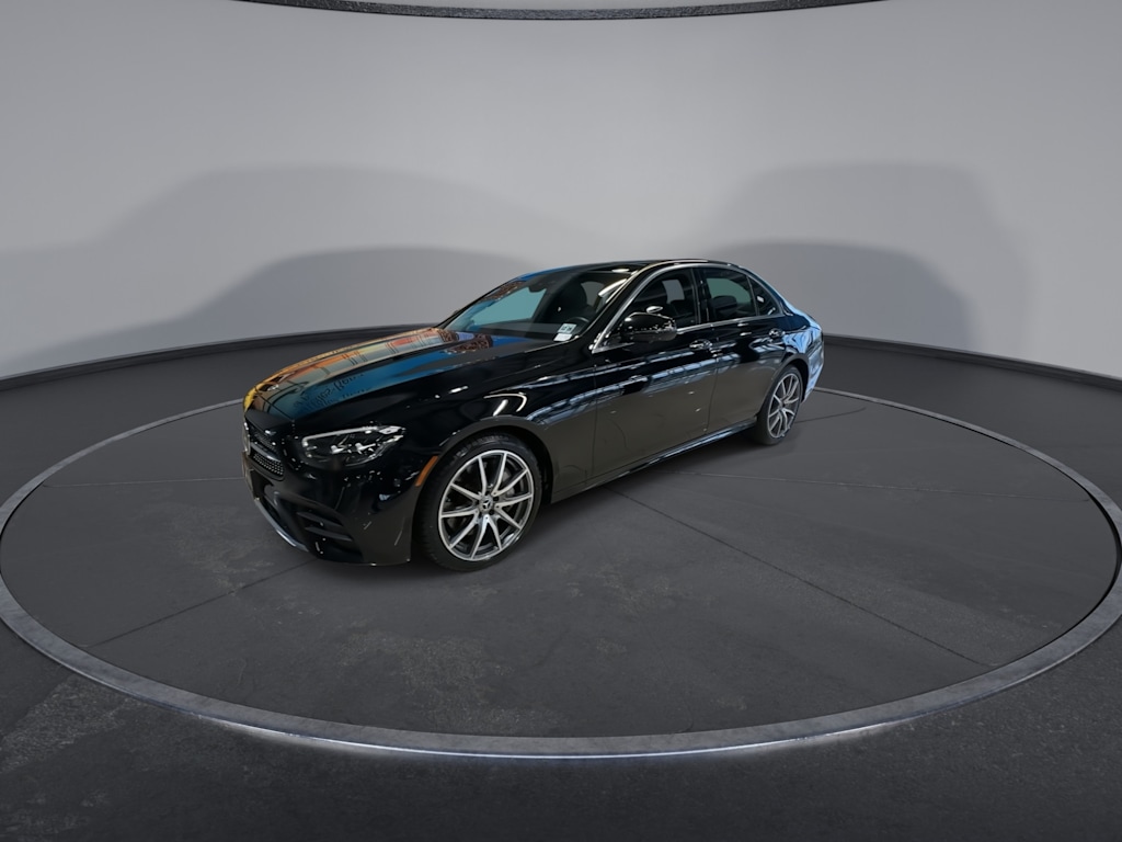 Thumbnail: 2023 Mercedes-Benz E-Class - 20