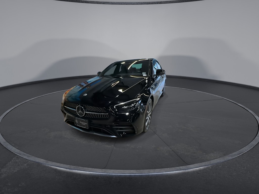 Thumbnail: 2023 Mercedes-Benz E-Class - 19