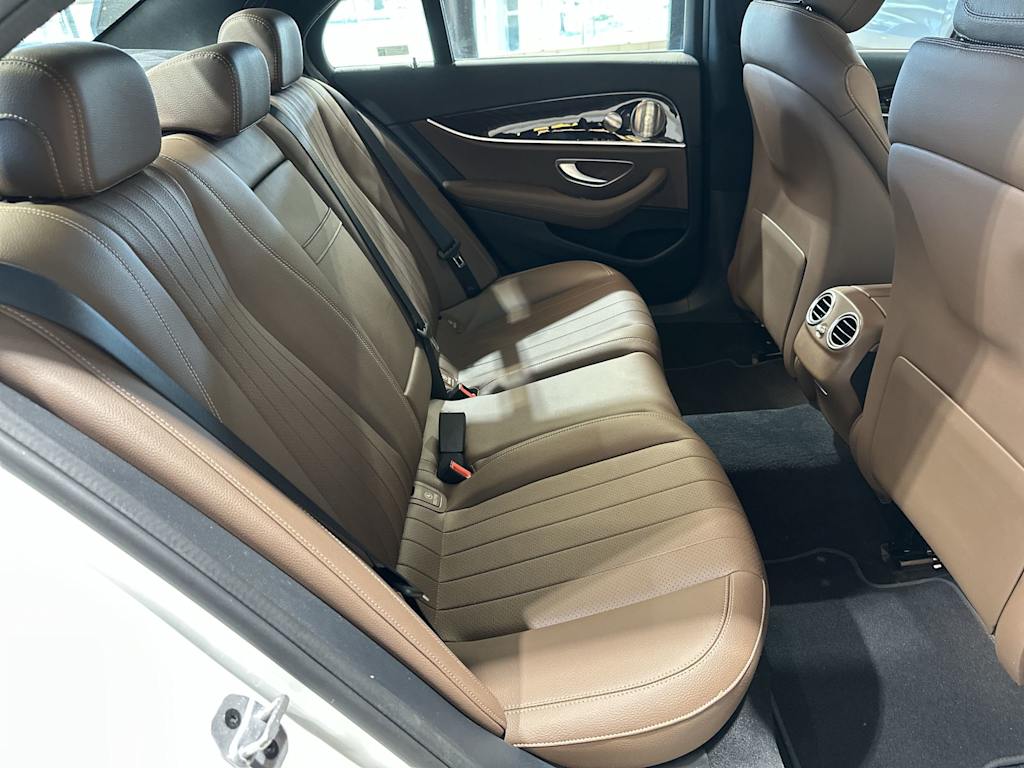 Thumbnail: 2023 Mercedes-Benz E-Class - 30