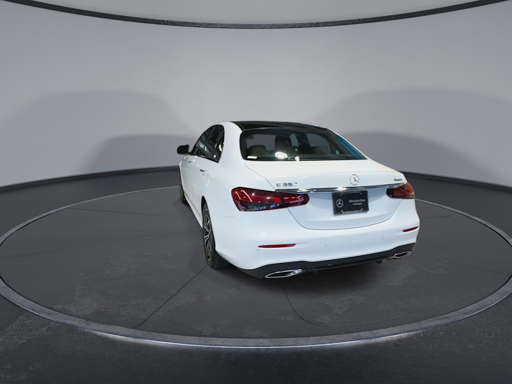 Thumbnail: 2023 Mercedes-Benz E-Class - 7
