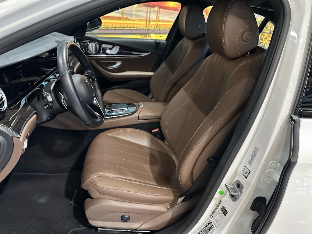 Thumbnail: 2023 Mercedes-Benz E-Class - 12