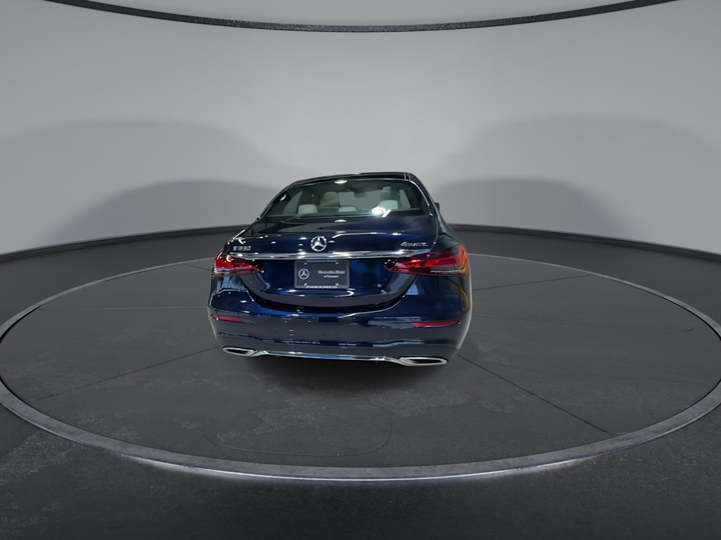 Thumbnail: 2023 Mercedes-Benz E-Class - 25