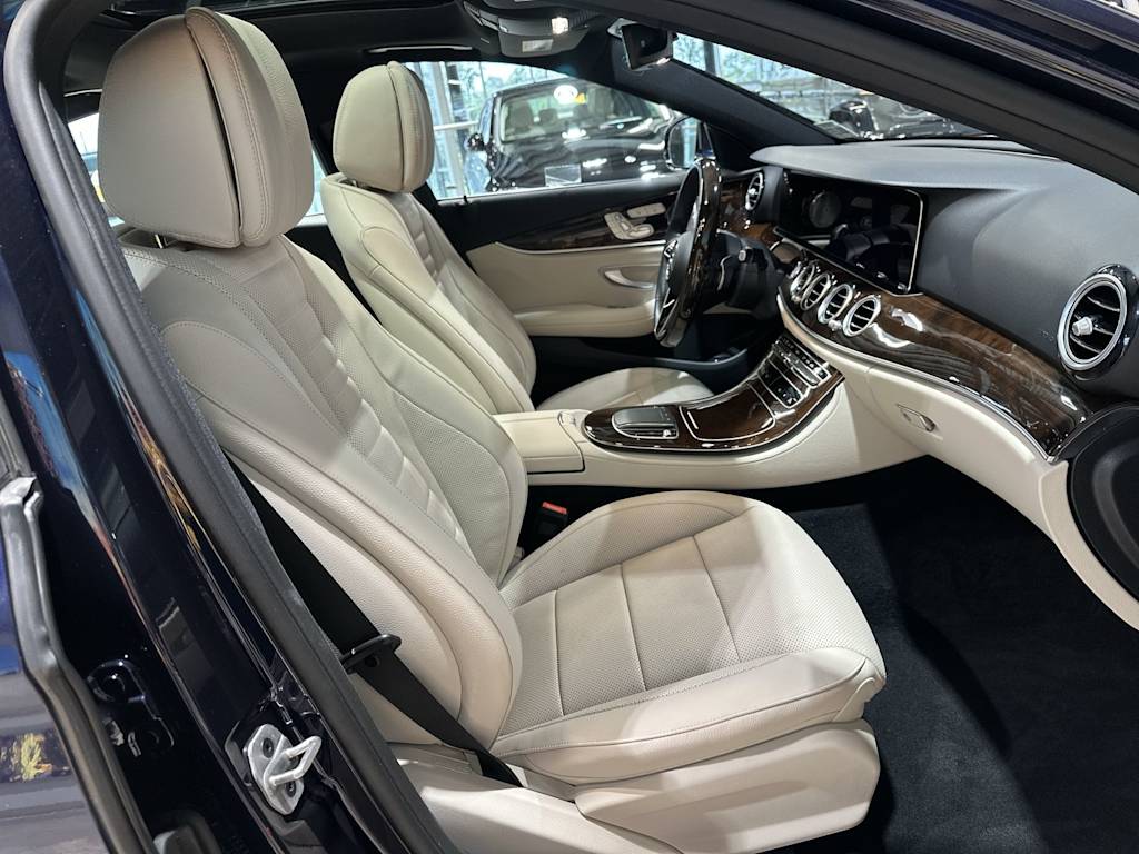 Thumbnail: 2023 Mercedes-Benz E-Class - 12