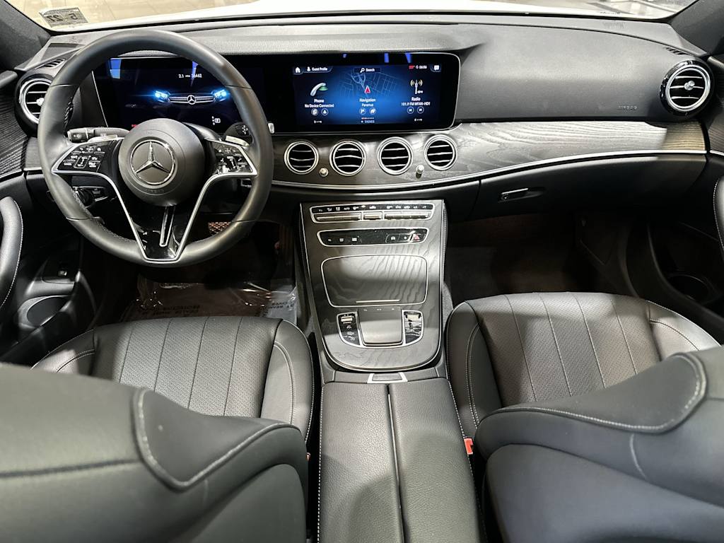 Thumbnail: 2023 Mercedes-Benz E-Class - 10