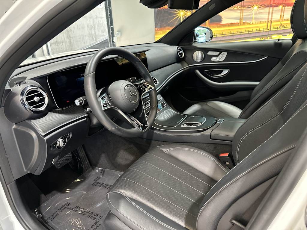 Thumbnail: 2023 Mercedes-Benz E-Class - 2