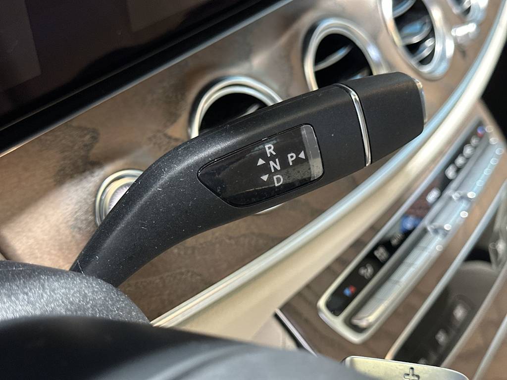 Thumbnail: 2023 Mercedes-Benz E-Class - 33