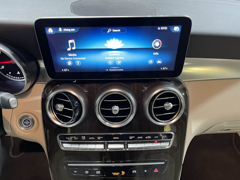 Thumbnail: 2022 Mercedes-Benz GLC - 14