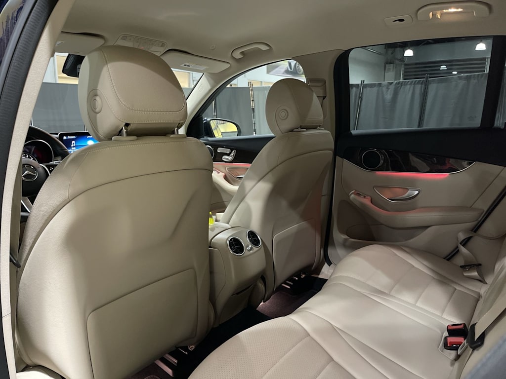 Thumbnail: 2022 Mercedes-Benz GLC - 13