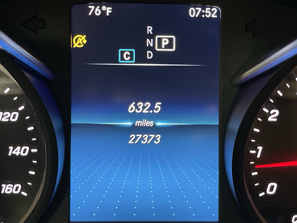 Thumbnail: 2022 Mercedes-Benz GLC - 16