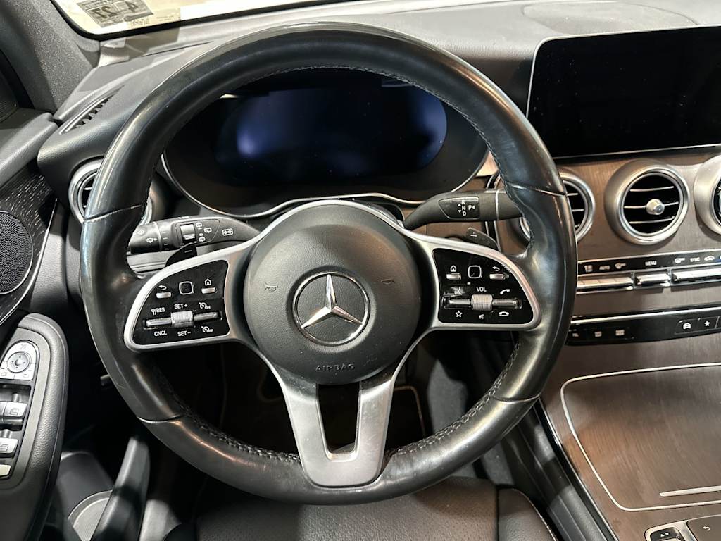 Thumbnail: 2022 Mercedes-Benz GLC - 10
