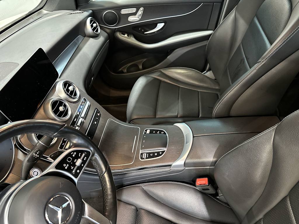 Thumbnail: 2022 Mercedes-Benz GLC - 32