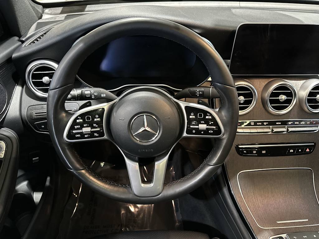Thumbnail: 2022 Mercedes-Benz GLC - 14