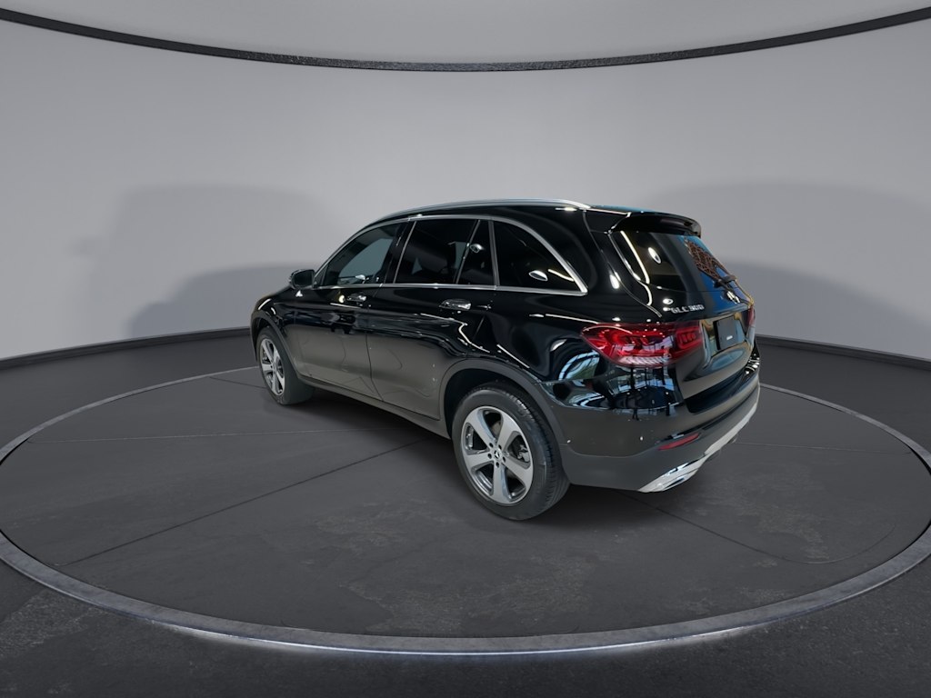 Thumbnail: 2022 Mercedes-Benz GLC - 7
