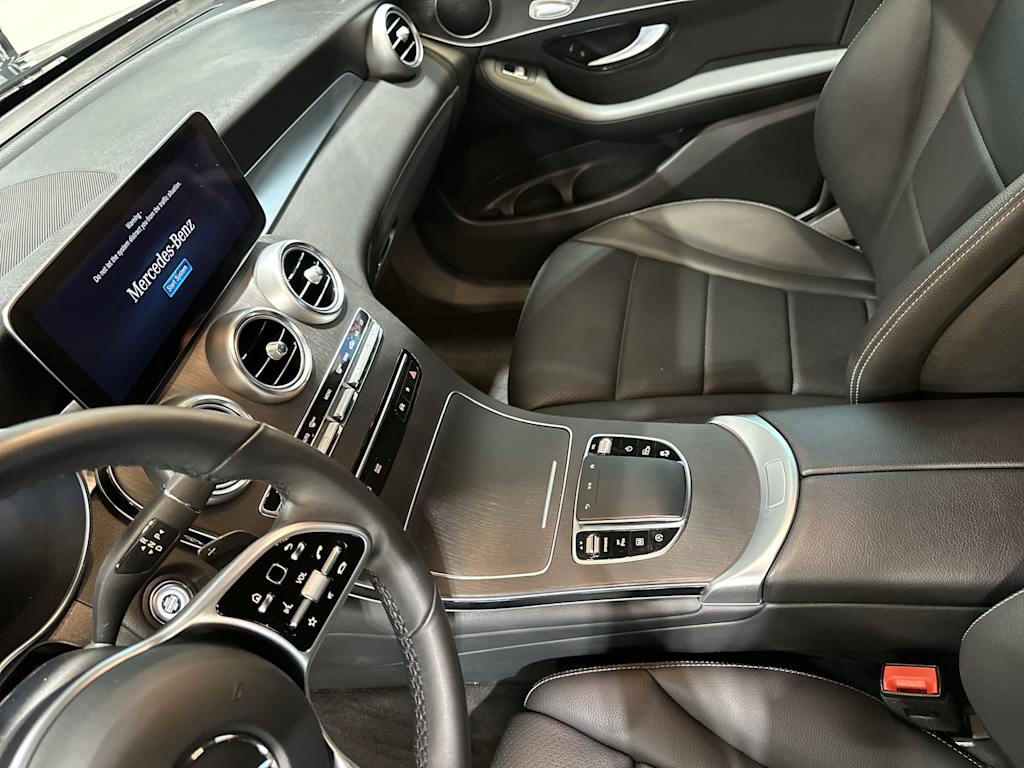 Thumbnail: 2022 Mercedes-Benz GLC - 14