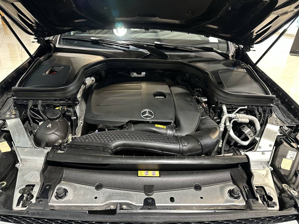 Thumbnail: 2022 Mercedes-Benz GLC - 9