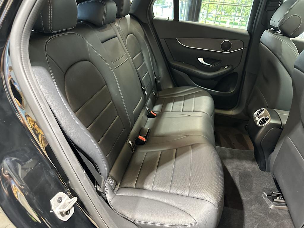 Thumbnail: 2021 Mercedes-Benz GLC - 32