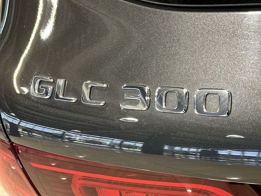 Thumbnail: 2022 Mercedes-Benz GLC - 7
