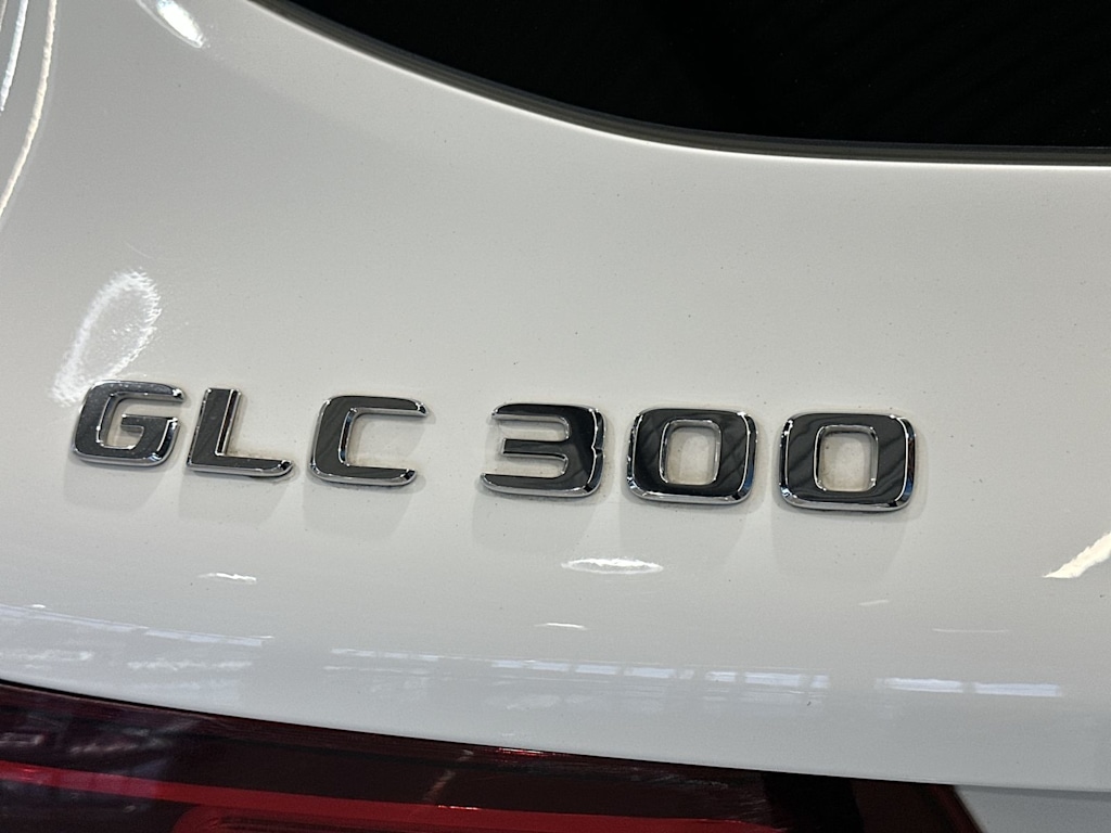 Thumbnail: 2022 Mercedes-Benz GLC - 7