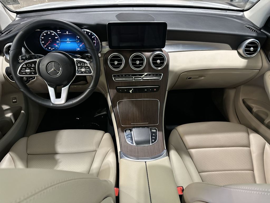 Thumbnail: 2022 Mercedes-Benz GLC - 2